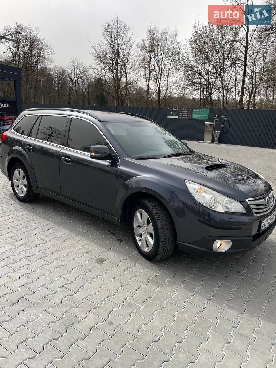 2010 Subaru Outback - мініатюра 10