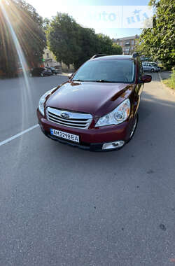 Универсал Subaru Outback 2011 в Коростене