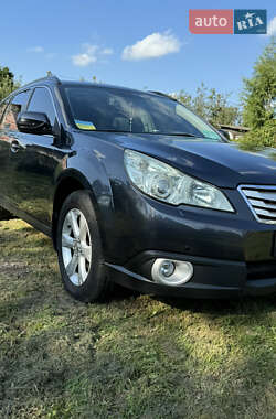 Універсал Subaru Outback 2010 в Львові