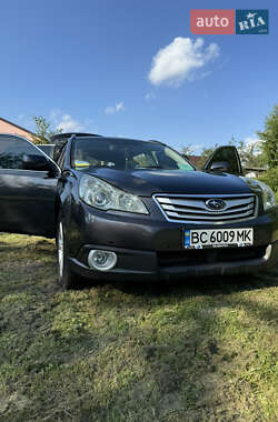 Універсал Subaru Outback 2010 в Львові