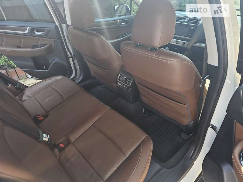 Универсал Subaru Outback 2016 в Львове