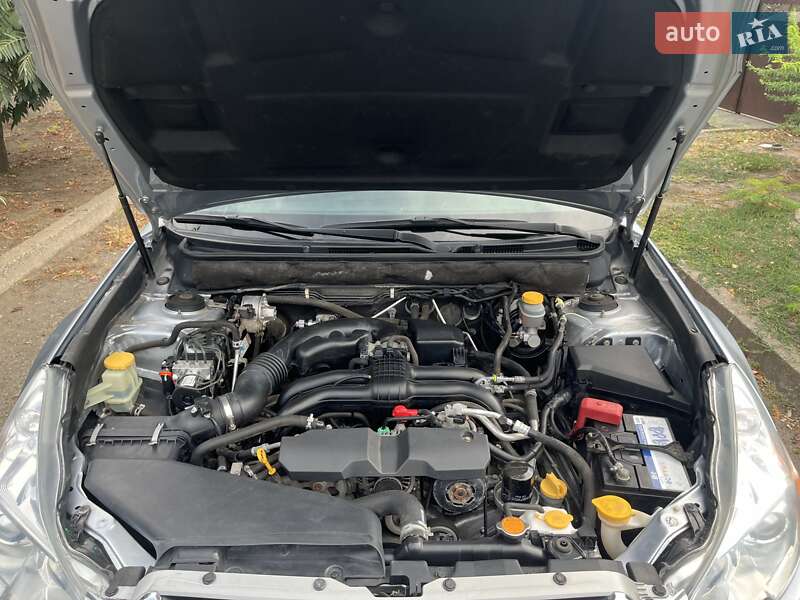 Универсал Subaru Outback 2013 в Днепре