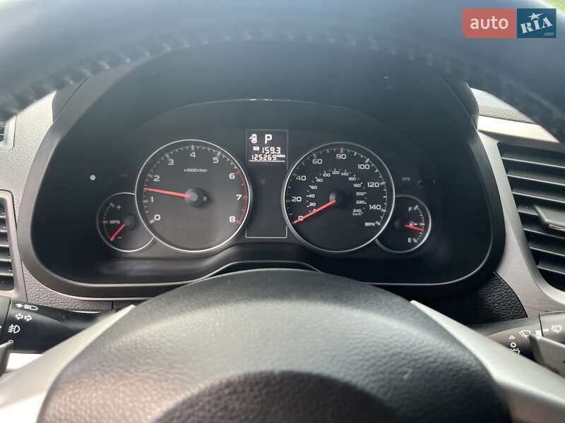 Универсал Subaru Outback 2013 в Днепре