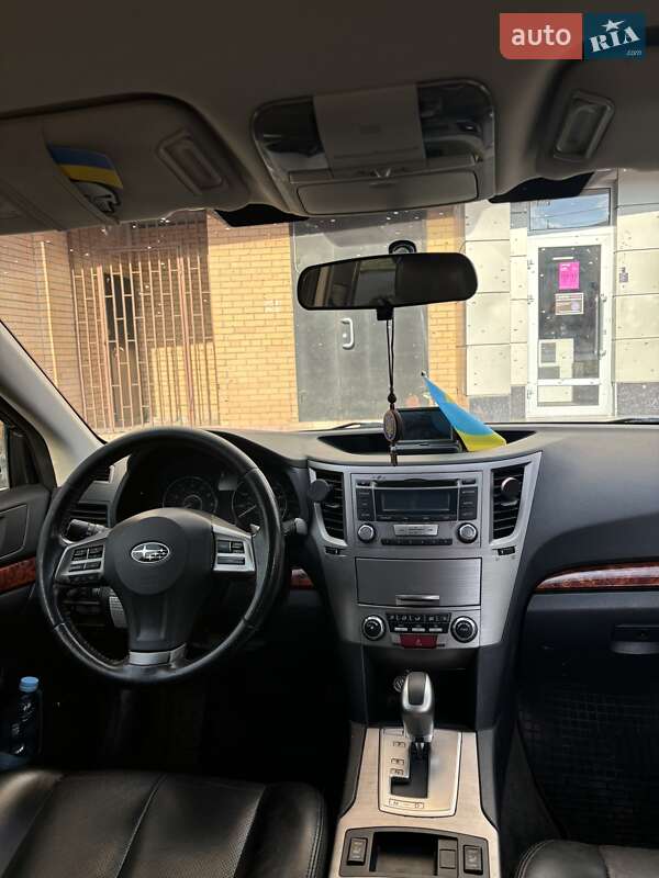 Универсал Subaru Outback 2011 в Харькове