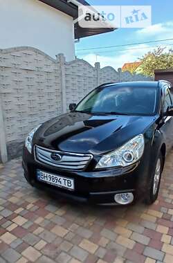 Універсал Subaru Outback 2011 в Миколаєві