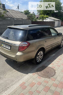 Універсал Subaru Outback 2008 в Києві