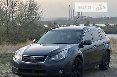 Універсал Subaru Outback 2011 в Дніпрі