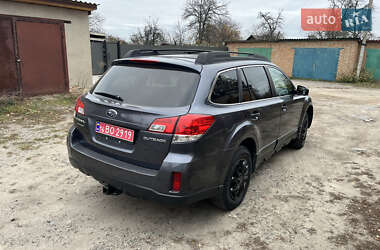 Универсал Subaru Outback 2014 в Радомышле