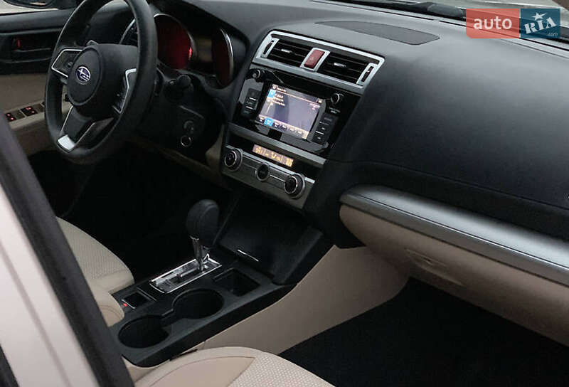 Універсал Subaru Outback 2017 в Львові фото 15 Універсал Subaru Outback 2017 в Львові