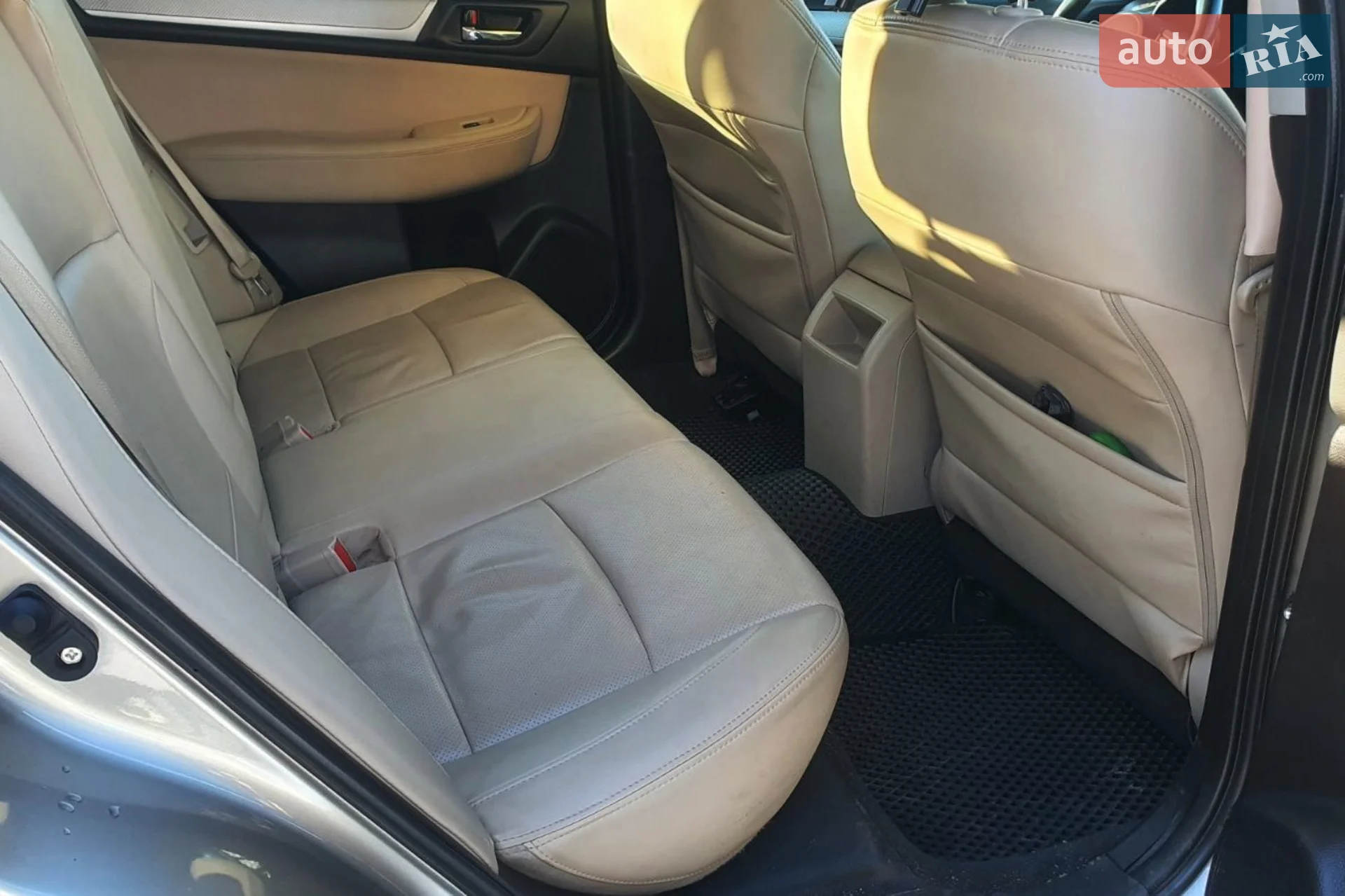 2017 Subaru Outback - мініатюра 12