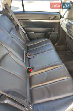 Универсал Subaru Outback 2011 в Киеве