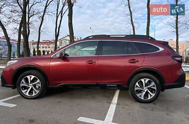 Внедорожник / Кроссовер Subaru Outback 2022 в Киеве