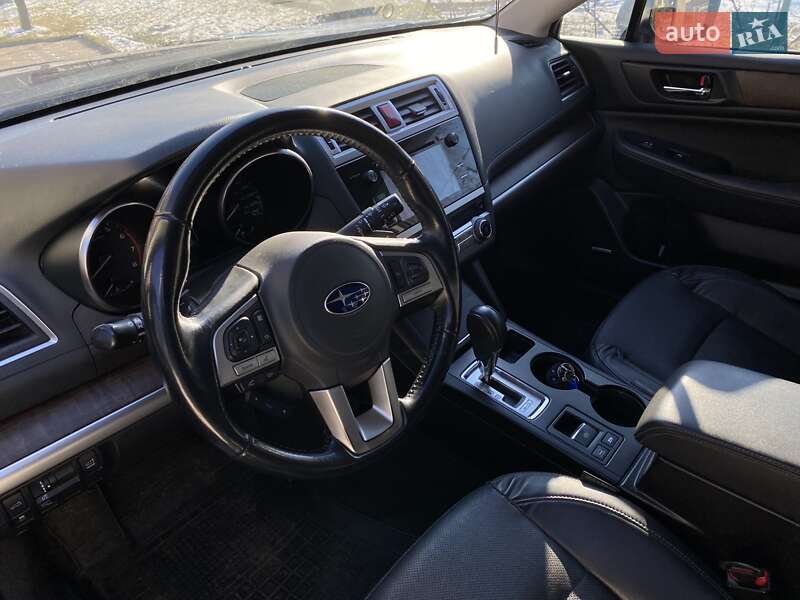 Универсал Subaru Outback 2016 в Черновцах