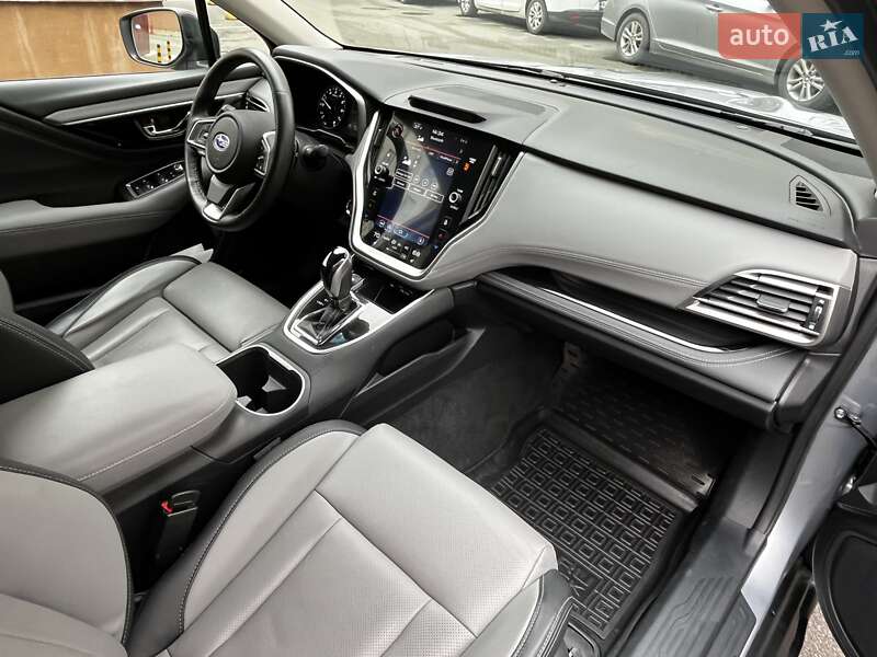 Универсал Subaru Outback 2019 в Киеве