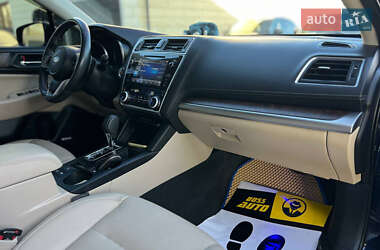 Универсал Subaru Outback 2017 в 
