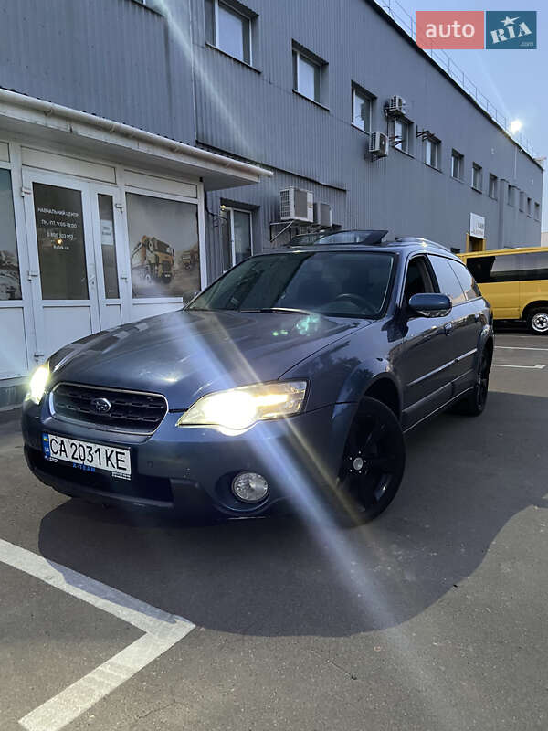 Subaru Outback 2004