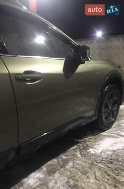 Внедорожник / Кроссовер Subaru Outback 2022 в 