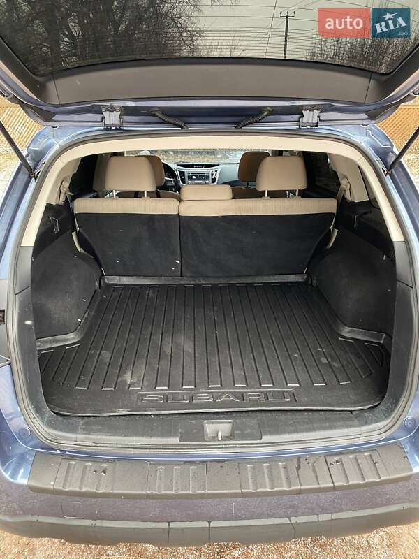 Універсал Subaru Outback 2013 в Києві