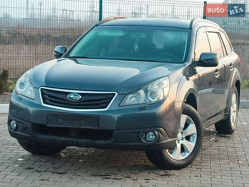 Універсал Subaru Outback 2012 в Петровому