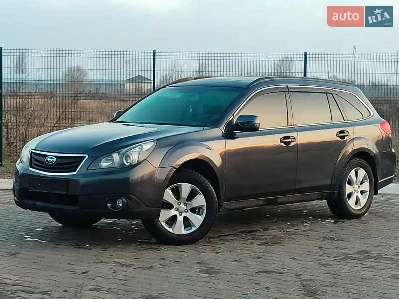 Subaru Outback 2012