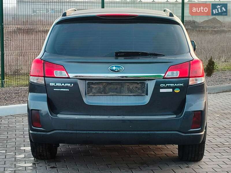Універсал Subaru Outback 2012 в Петровому