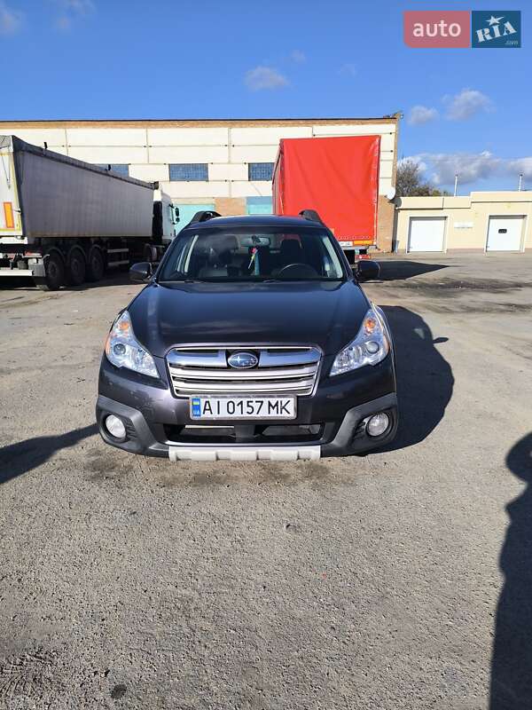 Subaru Outback 2012