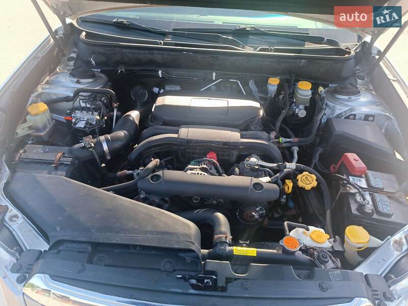 Універсал Subaru Outback 2011 в Києві