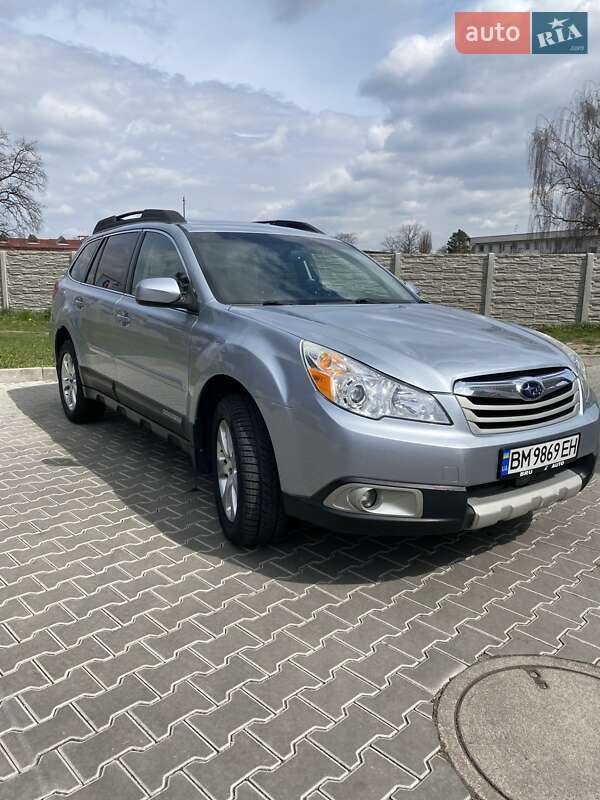 Універсал Subaru Outback 2011 в Києві