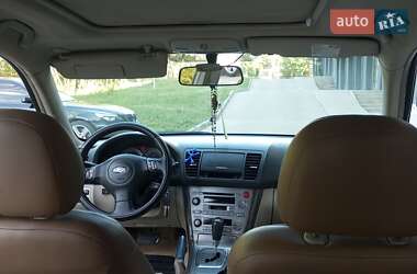 Универсал Subaru Outback 2005 в Новояворовске