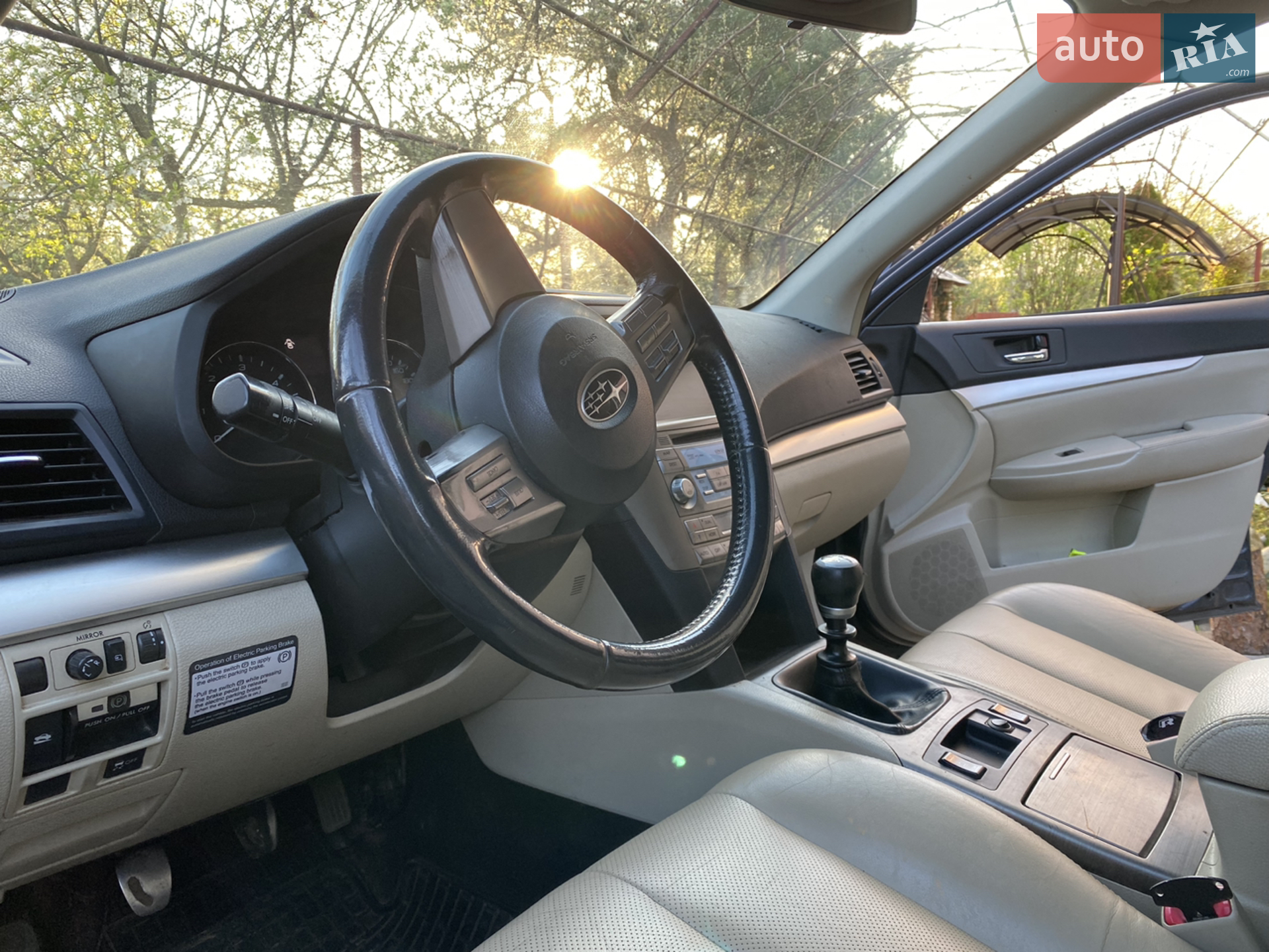 2010 Subaru Outback - мініатюра 10