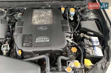 Универсал Subaru Outback 2010 в 