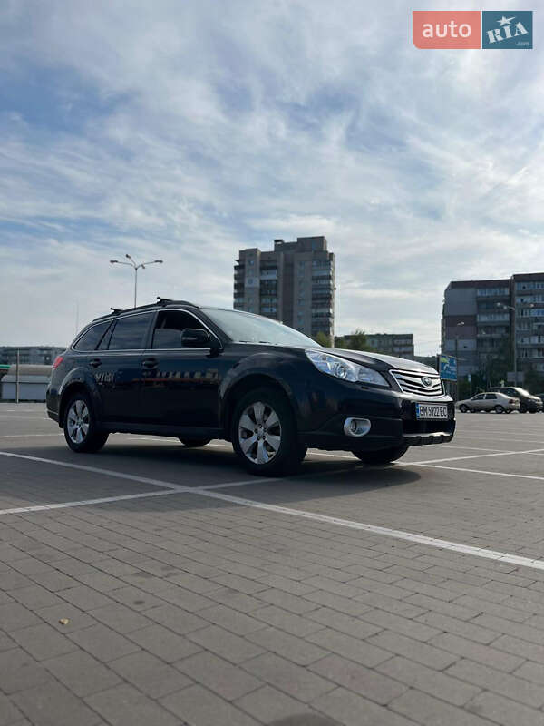 Subaru Outback 2011