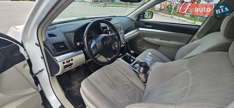 Универсал Subaru Outback 2014 в Харькове