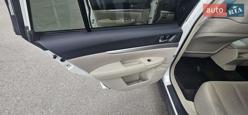 Универсал Subaru Outback 2014 в Харькове