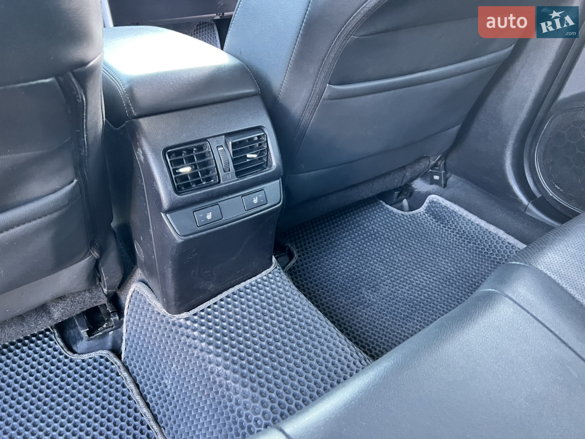 2015 Subaru Outback - мініатюра 25