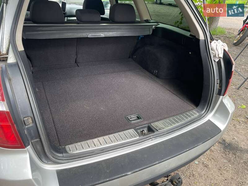 Универсал Subaru Outback 2007 в Киеве