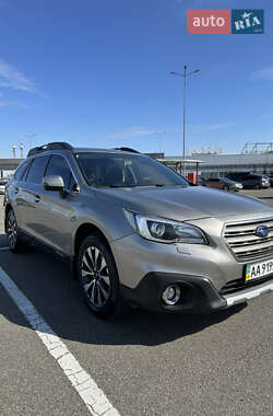 Универсал Subaru Outback 2015 в Киеве