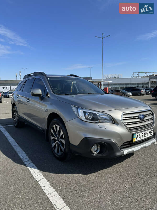 Универсал Subaru Outback 2015 в 