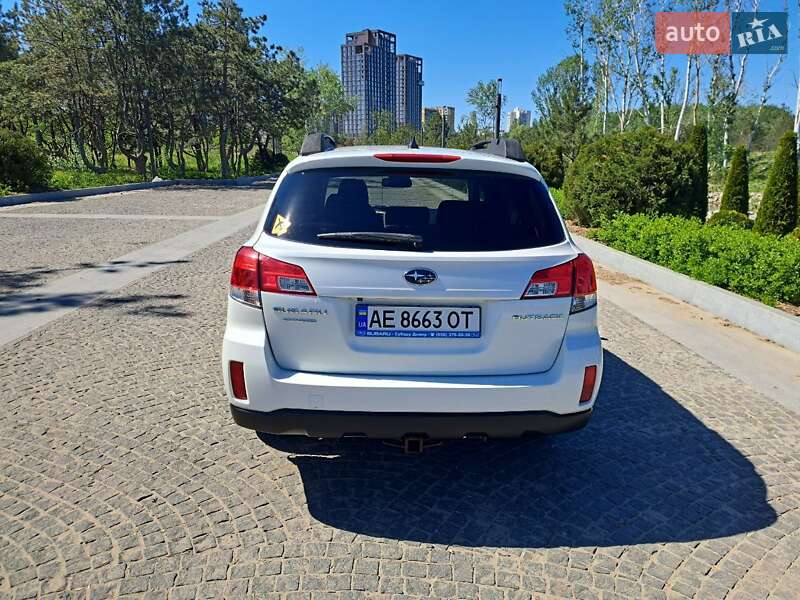 Універсал Subaru Outback 2013 в Дніпрі