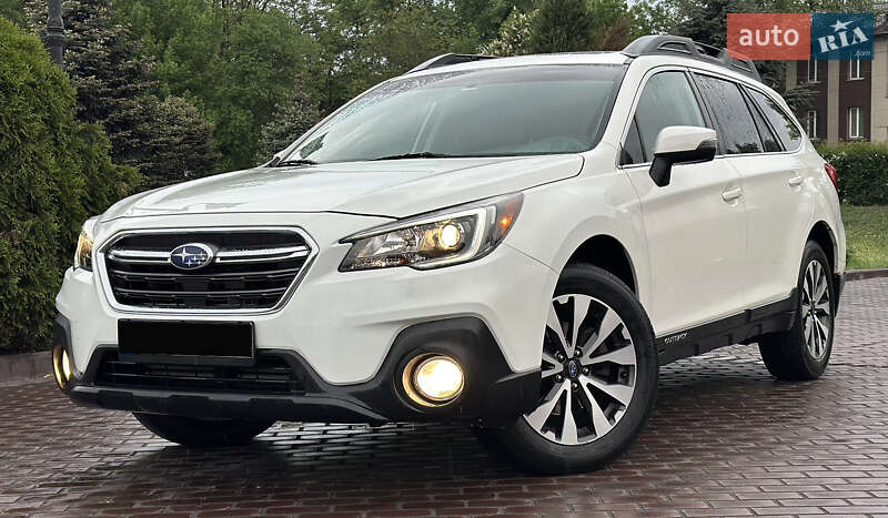 Універсал Subaru Outback 2015 в Дніпрі