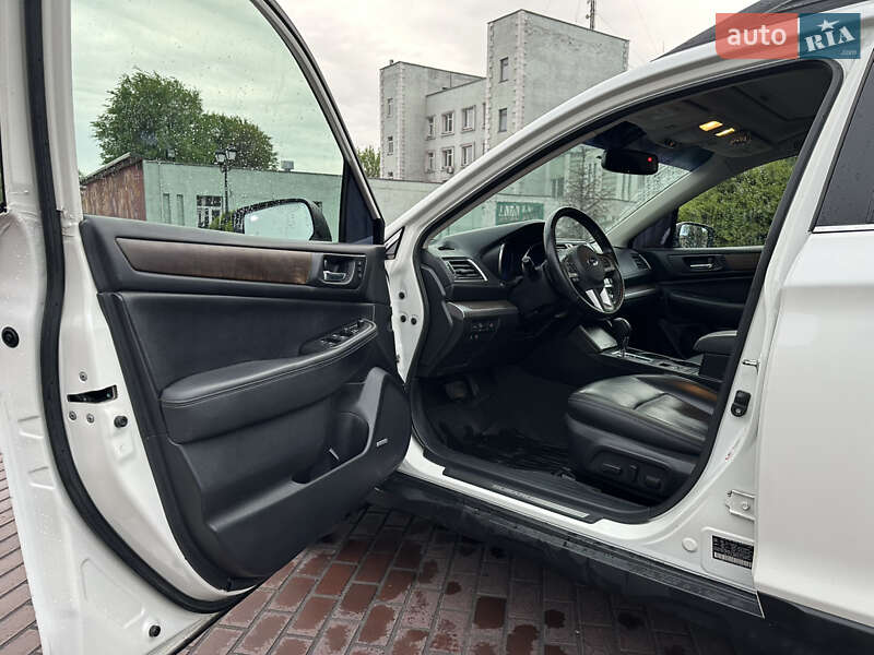 Універсал Subaru Outback 2015 в Дніпрі