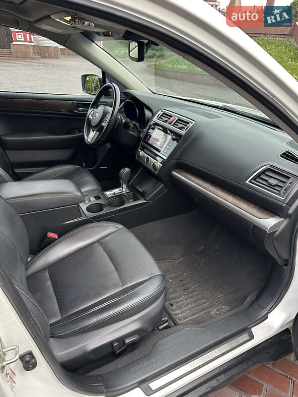 Універсал Subaru Outback 2015 в Дніпрі