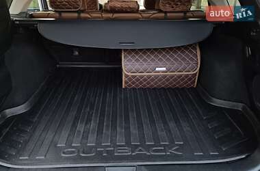 Универсал Subaru Outback 2018 в 