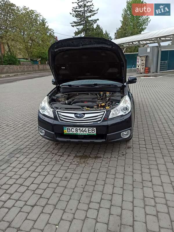 Универсал Subaru Outback 2010 в Львове фото 11 Универсал Subaru Outback 2010 в Львове