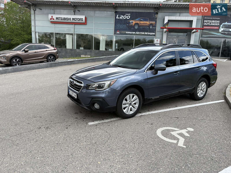 Универсал Subaru Outback 2018 в Днепре