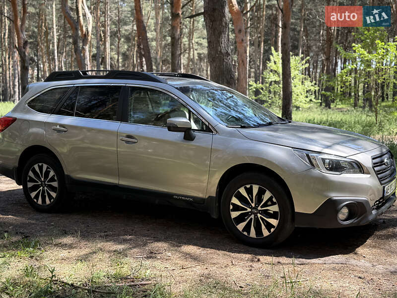 Универсал Subaru Outback 2015 в Каменском