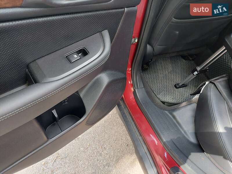 Універсал Subaru Outback 2016 в Черкасах