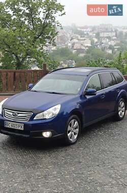 Универсал Subaru Outback 2011 в 