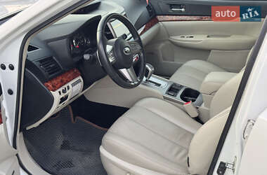 Універсал Subaru Outback 2010 в 