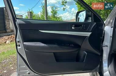 Универсал Subaru Outback 2011 в 
